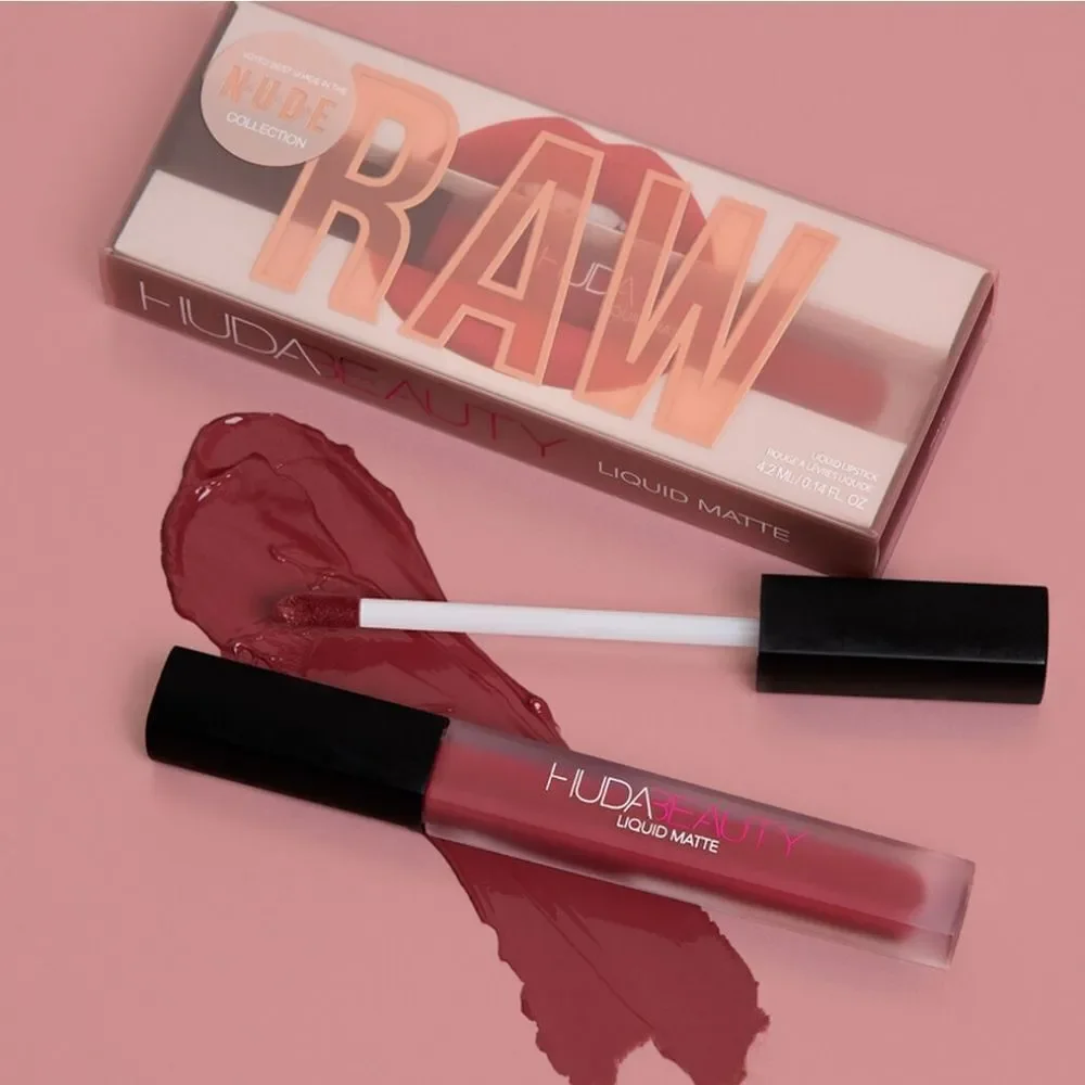 Huda OG Liquid Matte Lipstick In Raw (Nude Terracotta)